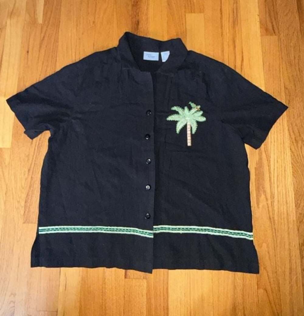 Vintage Jane Ashley 100% Cotton Button Down Embroidered Shirt Woman’s XL